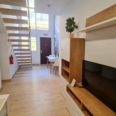 Apartman Duplex Huelin I & *
