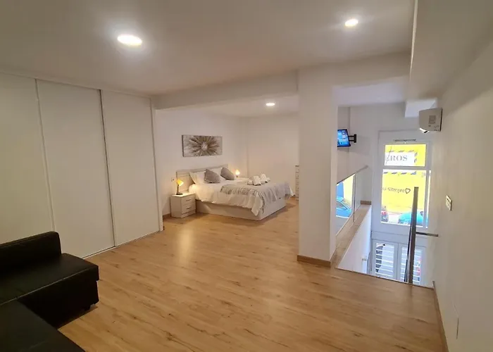 Duplex Huelin I&beach *